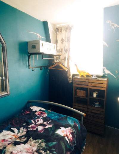 The Fossil Hunter's Retreat - Room 7 at The Ocean Guesthouse